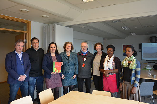 Contributors and representatives from Norad at the book launch (Photo: UiO)