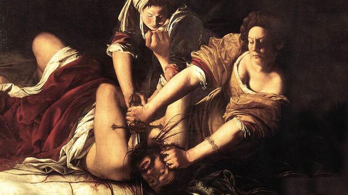To kvinner holder en mann nede og halshugger han med et sverd. Maleri.